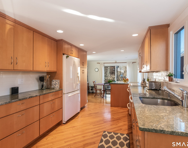79 Hartford Avenue - Photo Thumbnail 9