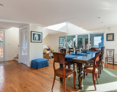 79 Hartford Avenue - Photo Thumbnail 5