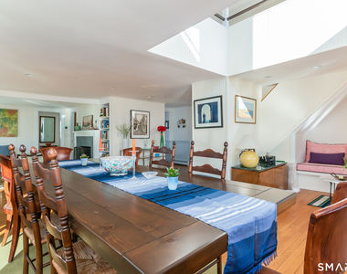 79 Hartford Avenue - Photo Thumbnail 6