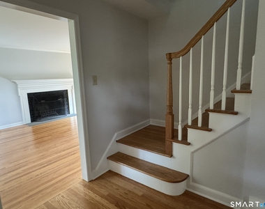 4672 Congress Street - Photo Thumbnail 4
