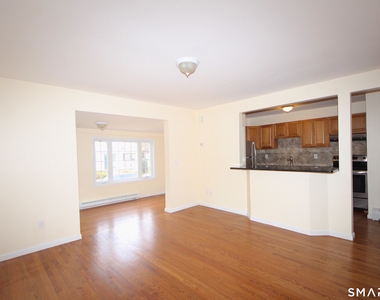 49 Pleasant Street - Photo Thumbnail 3