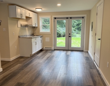 274 Hanks Hill Road - Photo Thumbnail 7