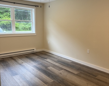 274 Hanks Hill Road - Photo Thumbnail 4