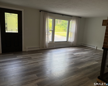 274 Hanks Hill Road - Photo Thumbnail 15