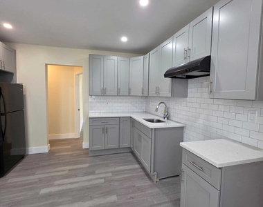 82 Bunker Hill Avenue - Photo Thumbnail 11