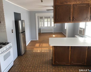 317 Garden Street - Photo Thumbnail 2