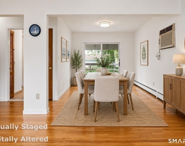 32 Hollow Wood Lane - Photo Thumbnail 9