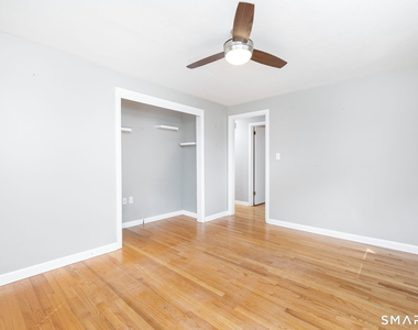 100 Ben Street - Photo Thumbnail 14