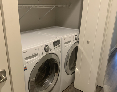 105 Edgewater Hill - Photo Thumbnail 9