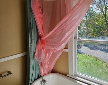 99 Owasco Street - Photo Thumbnail 9