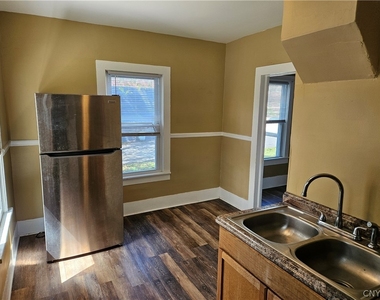 99 Owasco Street - Photo Thumbnail 2