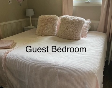 383 Northfield Way - Photo Thumbnail 7
