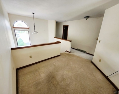 8214 Honeysuckle Drive - Photo Thumbnail 16