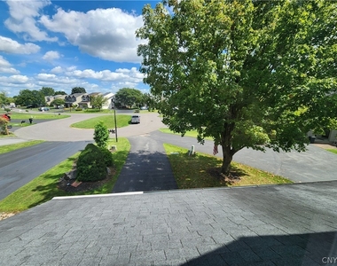 8214 Honeysuckle Drive - Photo Thumbnail 25