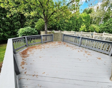 8214 Honeysuckle Drive - Photo Thumbnail 27
