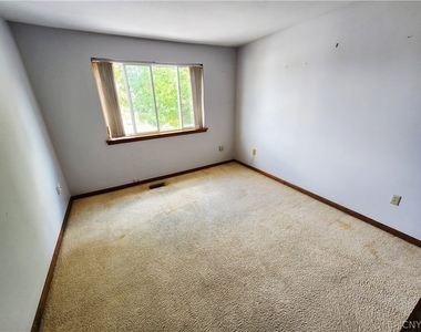 8214 Honeysuckle Drive - Photo Thumbnail 23