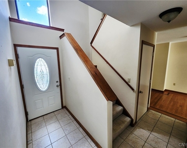 8214 Honeysuckle Drive - Photo Thumbnail 4