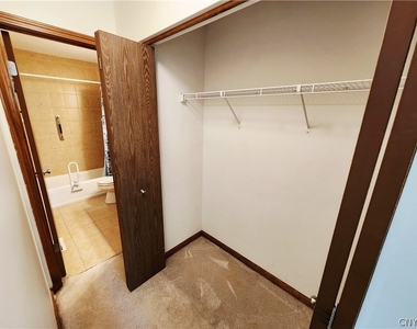 8214 Honeysuckle Drive - Photo Thumbnail 19