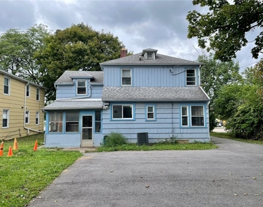 1680 Mount Hope Avenue - Photo Thumbnail 1