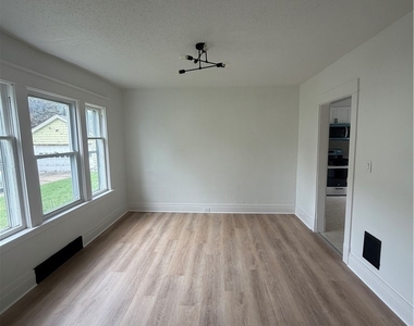 73 Hedwig Avenue - Photo Thumbnail 7