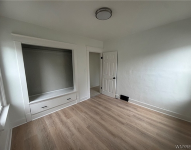 73 Hedwig Avenue - Photo Thumbnail 20
