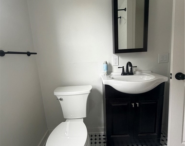 73 Hedwig Avenue - Photo Thumbnail 14