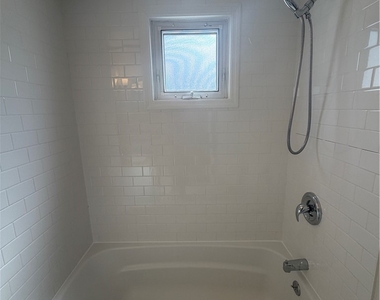 292 Hartwell - Photo Thumbnail 15
