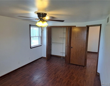 150 Gregory Place - Photo Thumbnail 9