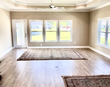321 The Villas Way - Photo Thumbnail 4