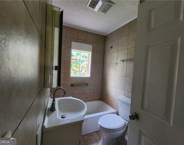 1071 Powderbag Creek Road - Photo Thumbnail 9