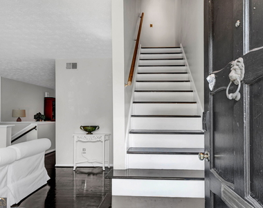 6905 Park Avenue - Photo Thumbnail 2