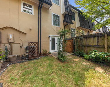 6905 Park Avenue - Photo Thumbnail 21
