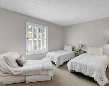 6905 Park Avenue - Photo Thumbnail 14