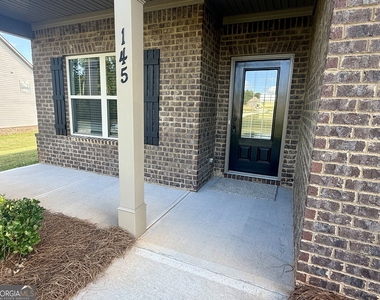 145 Hounds Way - Photo Thumbnail 1
