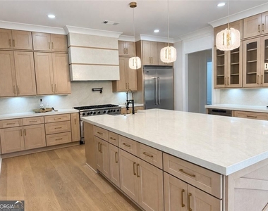 6222 Bridgewood Drive - Photo Thumbnail 60