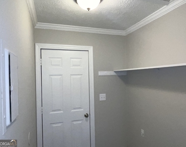 8759 Embrey Drive - Photo Thumbnail 13