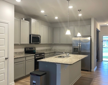 1492 Trellis Court - Photo Thumbnail 2