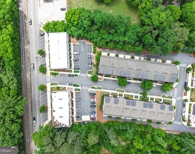 9040 Main Street - Photo Thumbnail 34