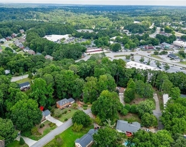 766 Chesterfield Drive - Photo Thumbnail 44