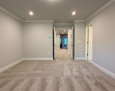 3235 Cherry Grove Way - Photo Thumbnail 14