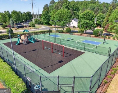 3235 Cherry Grove Way - Photo Thumbnail 37