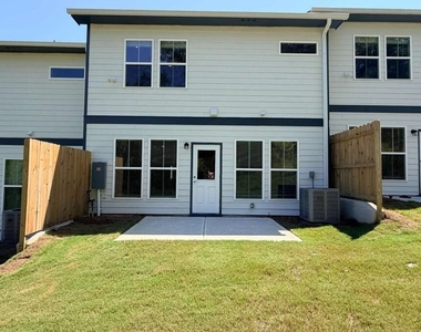 3235 Cherry Grove Way - Photo Thumbnail 34