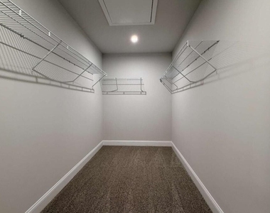 3235 Cherry Grove Way - Photo Thumbnail 21