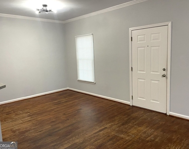 994 Sims Street - Photo Thumbnail 5