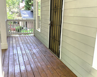 994 Sims Street - Photo Thumbnail 2