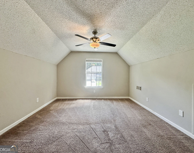 1017 Maris Lane - Photo Thumbnail 15