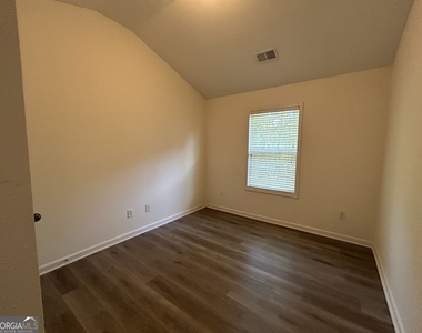 6438 Mossy Oak Landing - Photo Thumbnail 11
