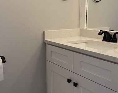 591 Wedgewood Drive - Photo Thumbnail 17