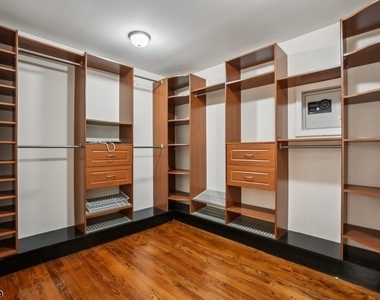 120 Silver Spring Rd - Photo Thumbnail 18