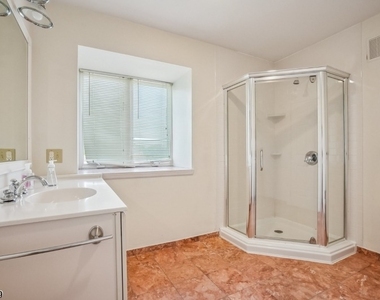 120 Silver Spring Rd - Photo Thumbnail 31
